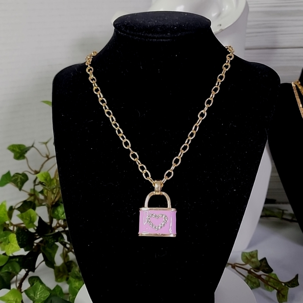 Gold Chain and Purple Padlock Pendant with Heart New